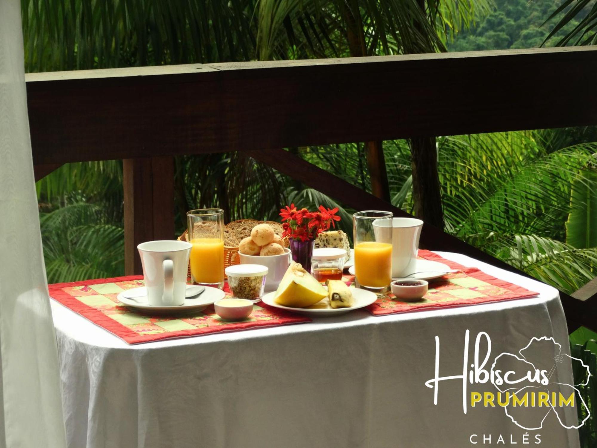 Hibiscus Prumirim Chales Ubatuba Exterior photo